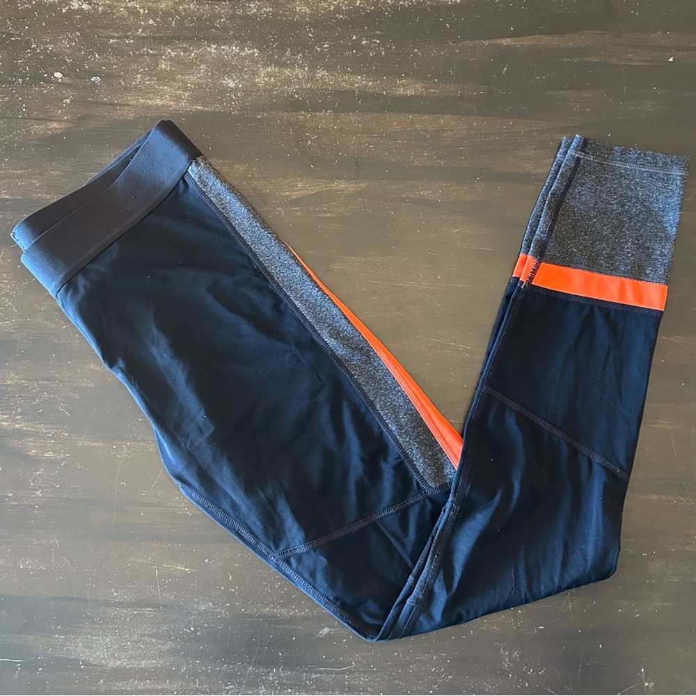 Ladies Gap Fit G fast, medium athletic tights.